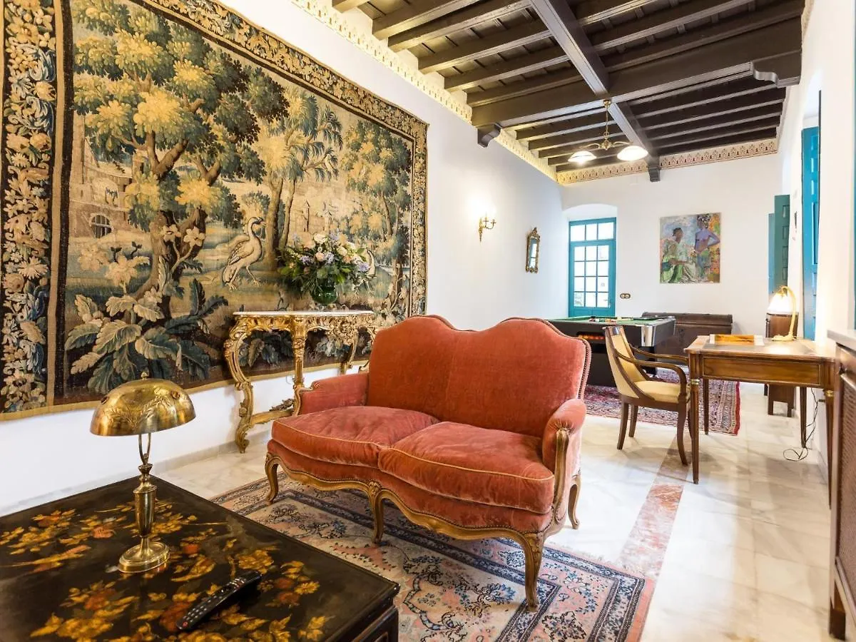 Meson De Los Caballeros Seville Holiday home